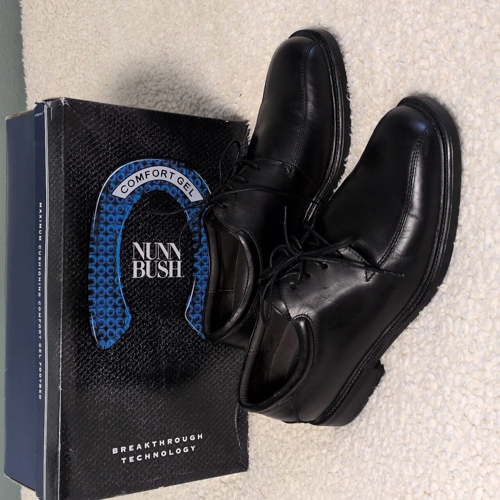 Nunn Bush. Genuine leather Men's Classic Shoes. Size 10.5. Brand New.
